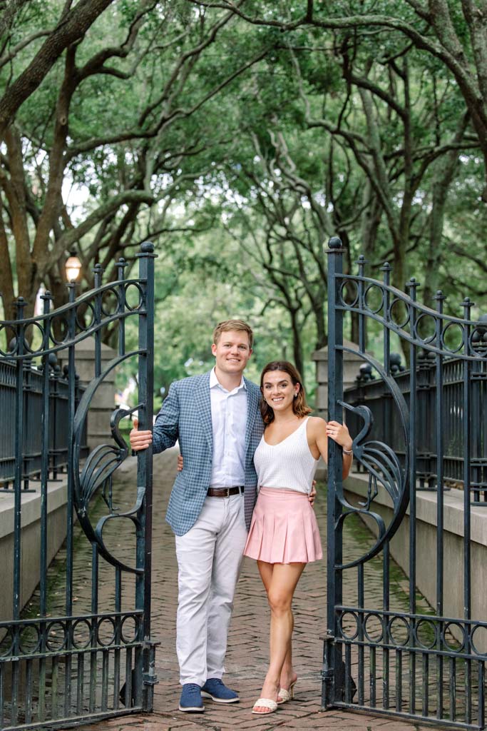 waterfront-park-and-pineapple-fountain-engagement-photographers-gate-at-joe-riley-waterfront-park-4