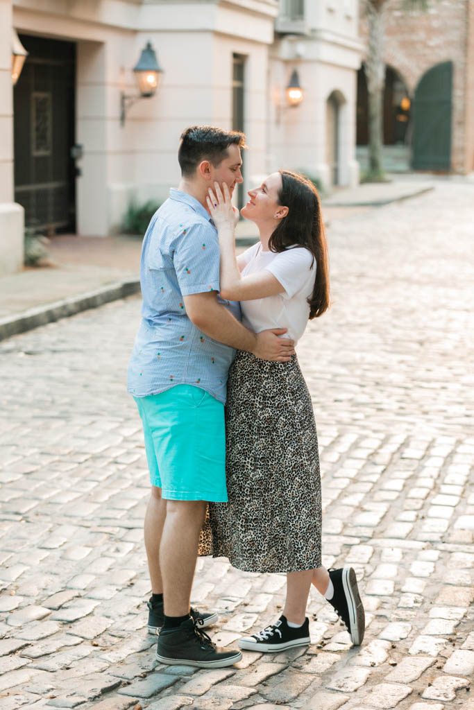 waterfront-park-and-pineapple-fountain-engagement-photographers-middle-atlantic-wharf-12