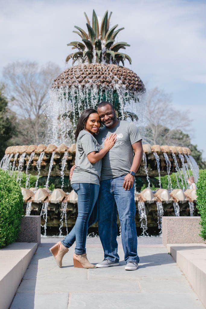 waterfront-park-and-pineapple-fountain-engagement-photographers-photo-session-at-pineapple-fountain-1