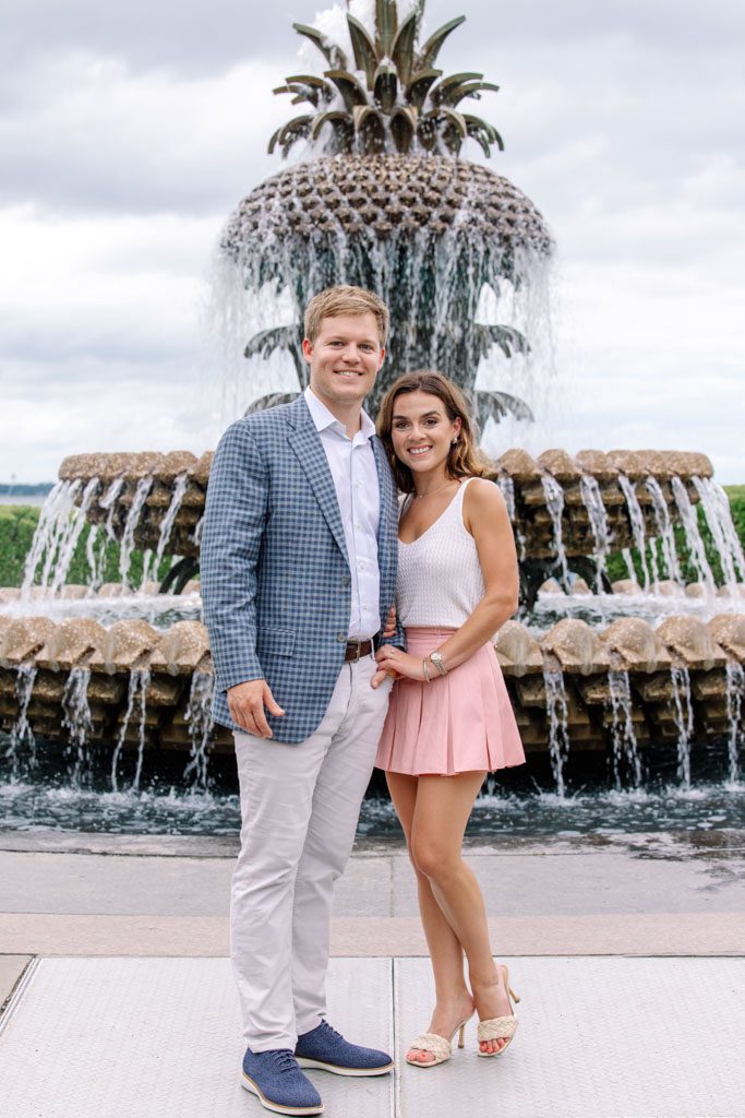 waterfront-park-and-pineapple-fountain-engagement-photographers-photo-session-at-pineapple-fountain-8