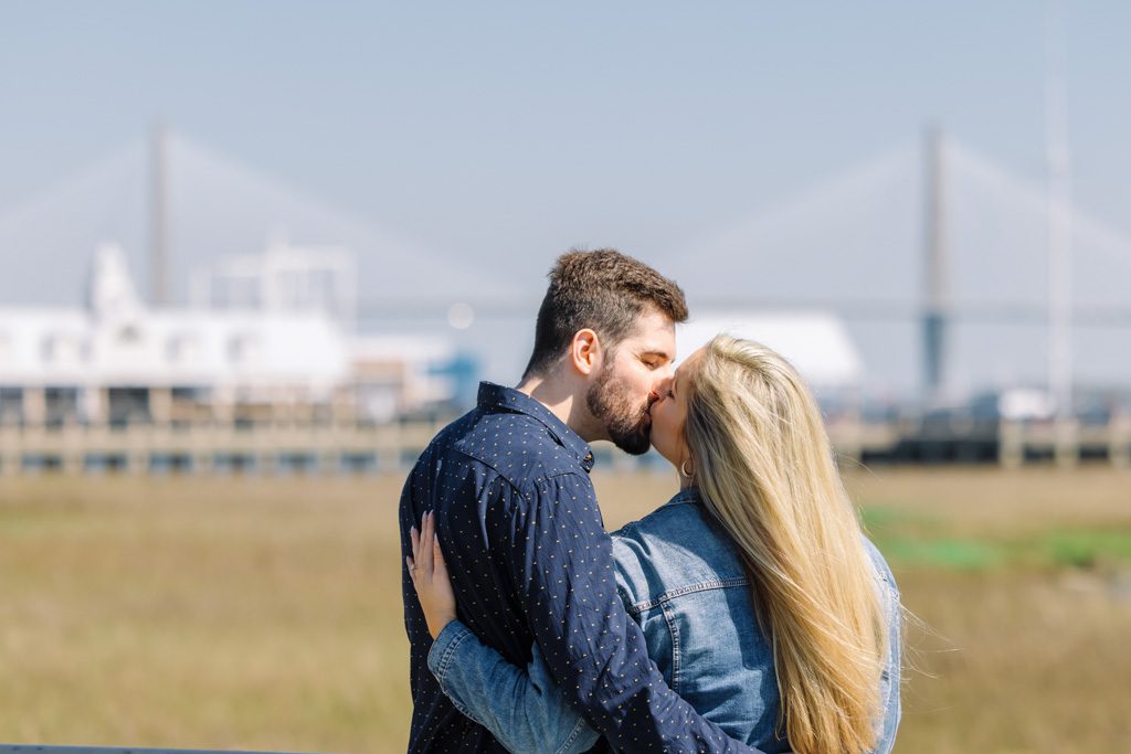 waterfront-park-and-pineapple-fountain-engagement-photographers-public-pier-10