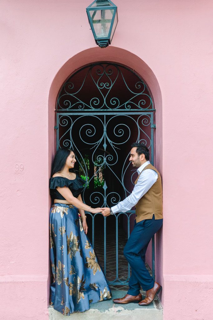 waterfront-park-and-pineapple-fountain-engagement-photographers-rainbow-row-7